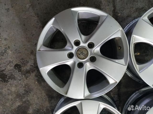 Диски бу литые R16 P на Suzuki