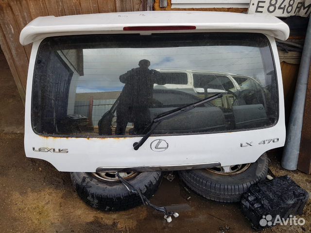 Lexus LX470 дверь багажника б/у Lexus LX470 дверь багажника б/у