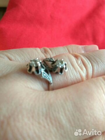 Серебряное кольцо 875пробы