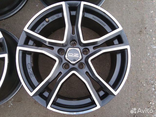 R17 O.Z. Adrenalina, (5х112/цо 66.6) R17 O.Z. Adrenalina, (5х112/цо 66.6)