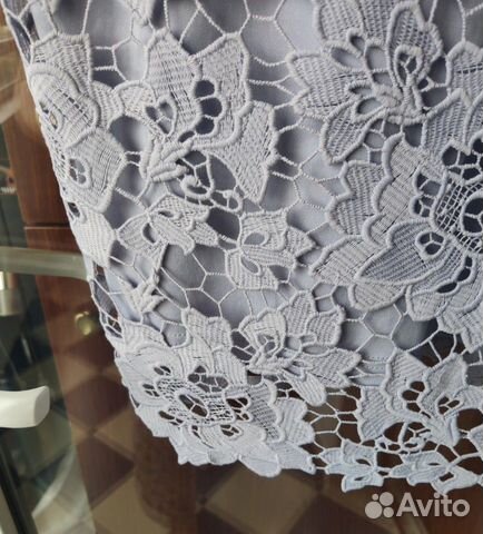 Кружевное платье миди новое