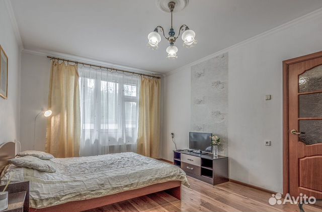 

1-к. квартира, 38 м², 2/17 эт.