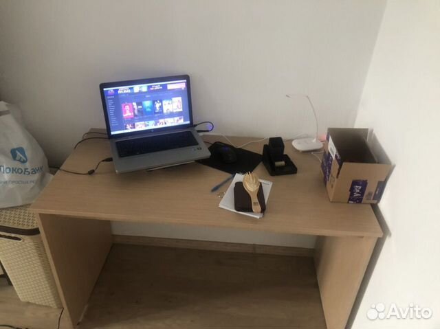 Письменный стол Письменный стол