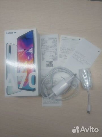 Samsung galaxy A70 128 Гб Samsung galaxy A70 128 Гб