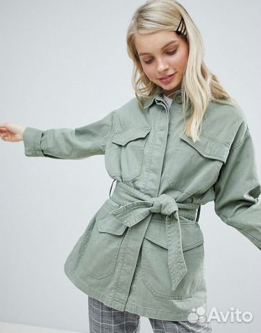 Зеленая куртка Monki в стиле милитари