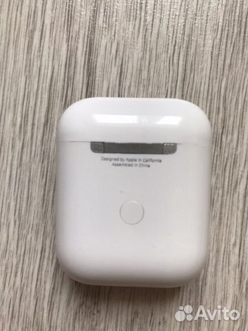 AirPods 2 AirPods 2