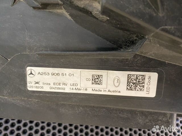 Mercedes X253 / W253 GLC фара левая LED