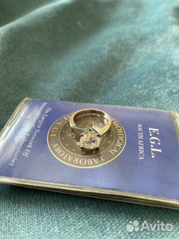 Кольцо золотое с бриллиантом 2 ct Карата Кольцо золотое с бриллиантом 2 ct Карата