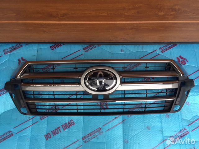 Решетка Land Cruiser Executive Lounge