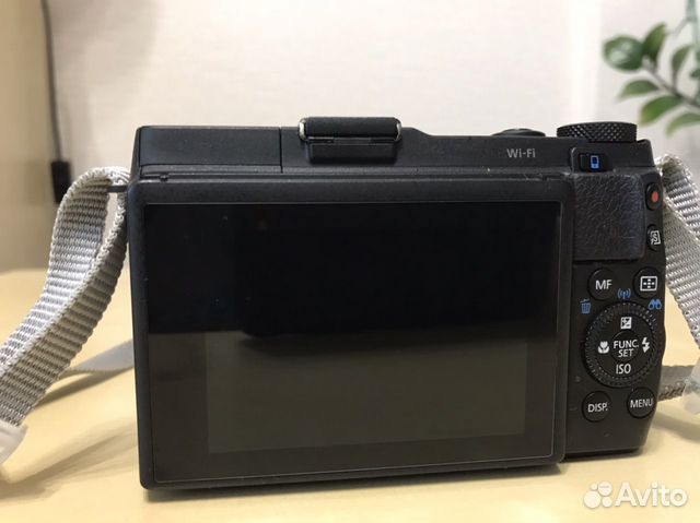 Компактный фотоаппарат Компактный фотоаппарат