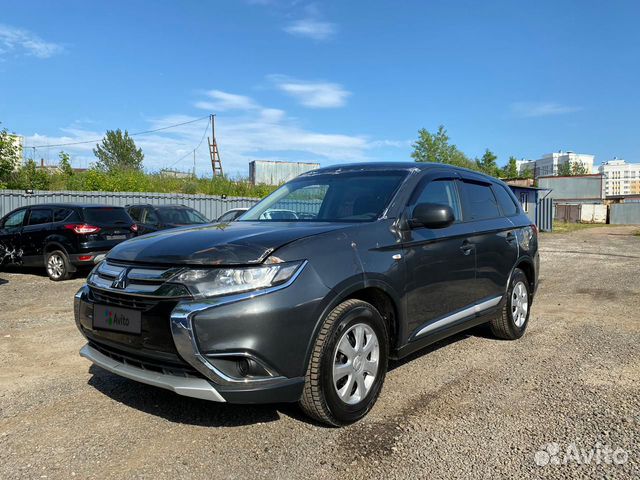 Mitsubishi Outlander 2.0 CVT, 2016, битый, 83 354 км Mitsubishi Outlander 2.0 CVT, 2016, битый, 83 354 км