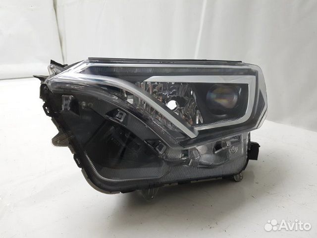 Фара левая Toyota Rav4 CA40 Фара левая Toyota Rav4 CA40