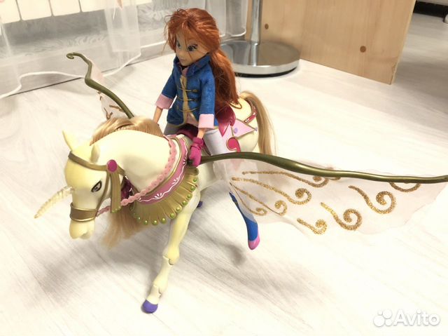Кукла Winx Блум и единорог Пег Кукла Winx Блум и единорог Пег