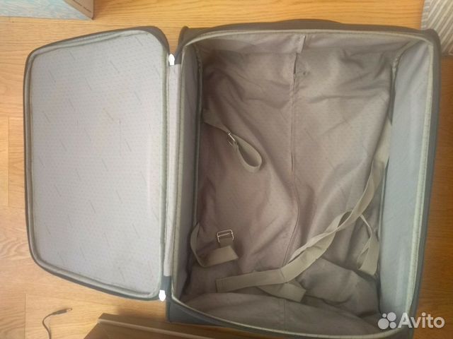 Чемодан на колесах Samsonite Чемодан на колесах Samsonite