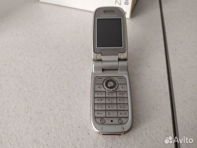 Sony Ericsson z520i