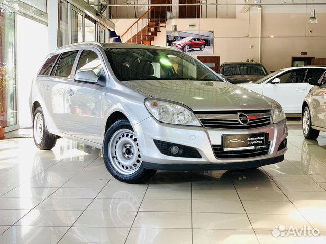 Opel Astra 1.8 AT, 2011, 138 000 км