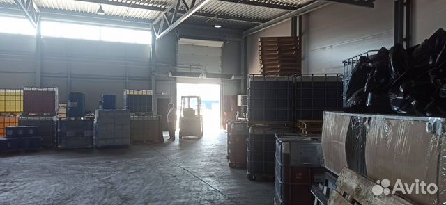 Складское помещение, 1000 м² Складское помещение, 1000 м²