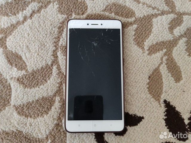 Телефон Xiaomi Redmi Note 4x