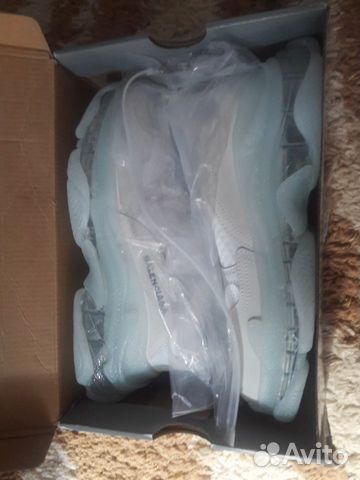 Кроссовки Balenciaga Triple S Сlear Sole
