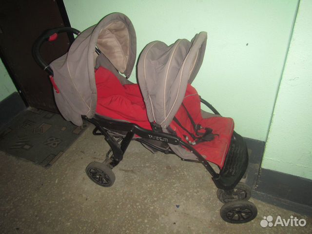 Каляска для двойни BabyCare tandem Каляска для двойни BabyCare tandem