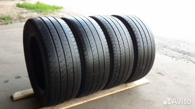 215 65 16C Bridgestone Duravis R410 106/956H