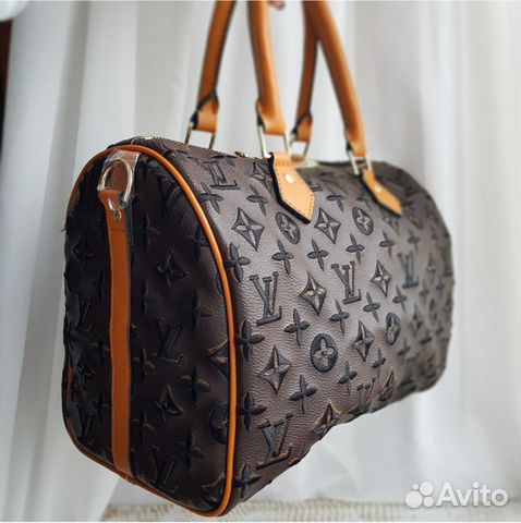 Кожаная женская сумка Louis Vuitton Кожаная женская сумка Louis Vuitton