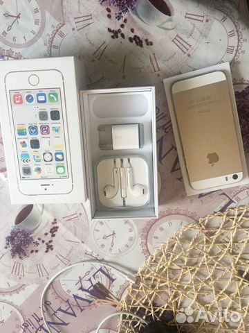 Телефон iPhone 5S 16 GB Телефон iPhone 5S 16 GB