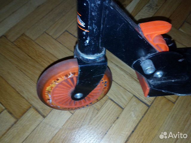 Самокат детский б/у Самокат детский б/у