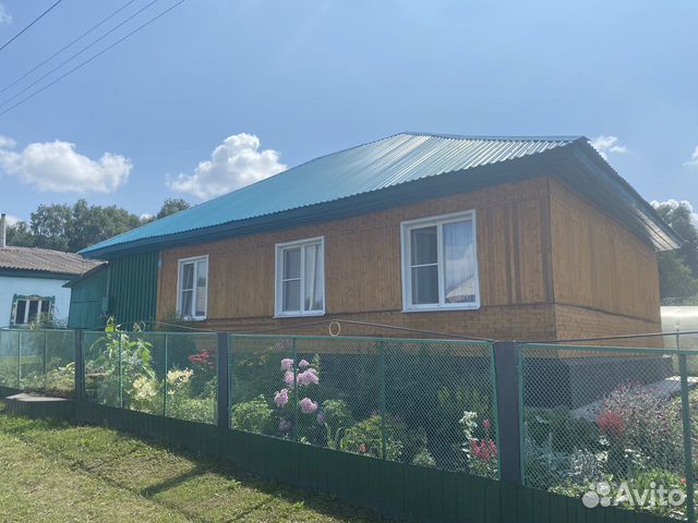 Дом 63 м² на участке 14 сот.