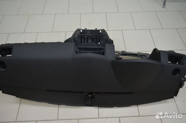 Торпедо панель приборов Опель Астра Н