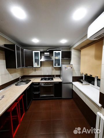 

1-к. квартира, 35 м², 4/5 эт.