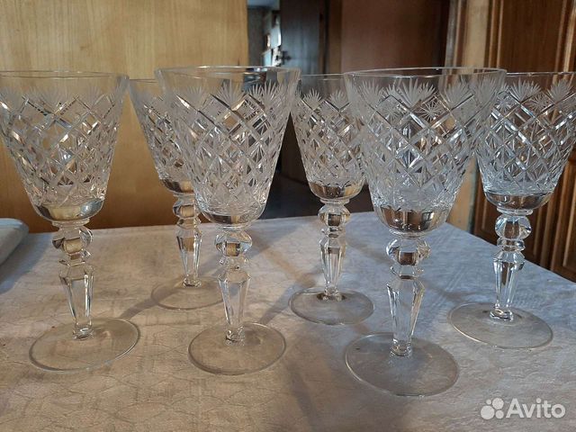 Большие хрустальные фужеры, 