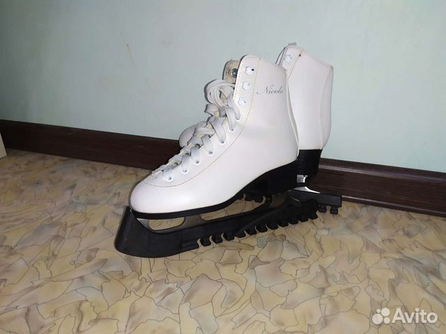Коньки фигурные детские 31 размер