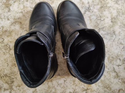 Ботинки женские