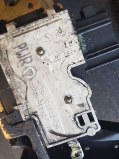 Ford transit замок правой двери yc1av21812ch