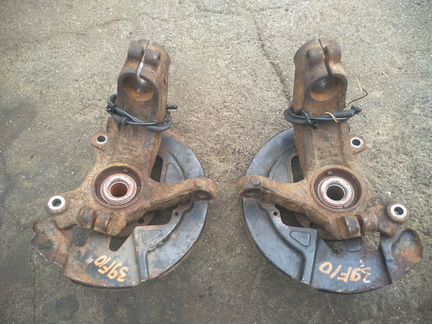Поворотный кулак в сборе Volvo S80/V70/XC70 2007