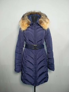 Зимний синий пуховик с мехом енота