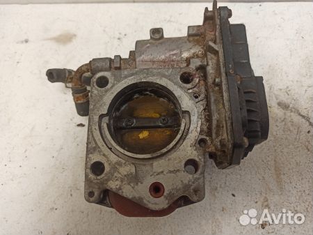 Дроссельная заслонка