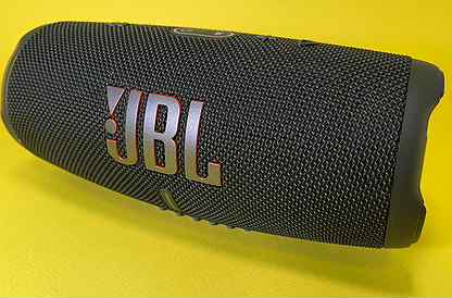 Портативная акустика JBL Charge 5 черная