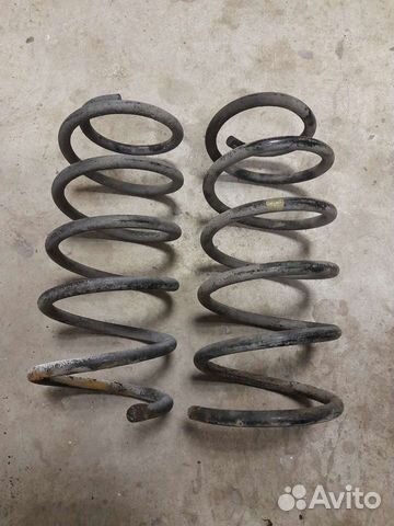 Пружины 2 штуки