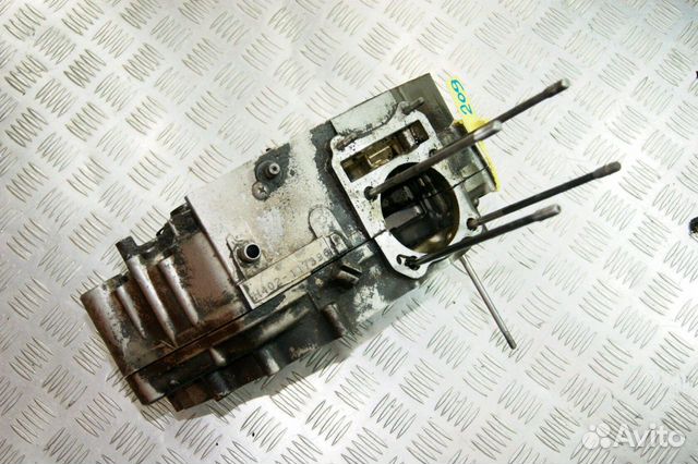 Картер (блок двс) Suzuki DF200/DR200