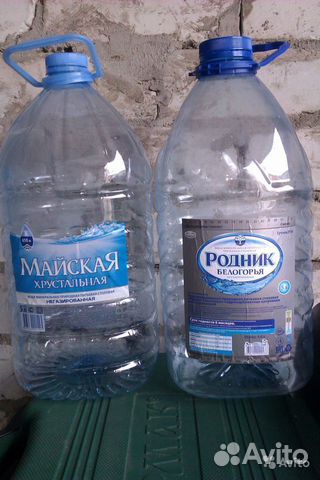 Бутылки пластиковые 5л