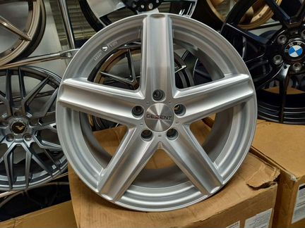 Новые легкосплавные диски R18 5x100 арт121455