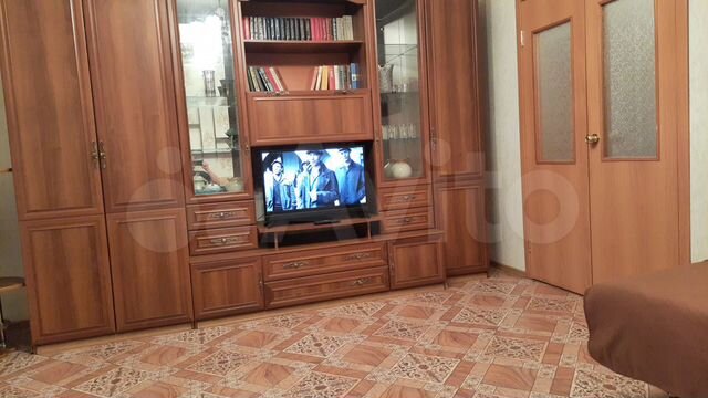 2-к. квартира, 64 м², 5/10 эт.