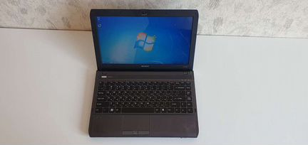 Sony vaio vpcs11 core i5 /nvidia gt 310/13.3