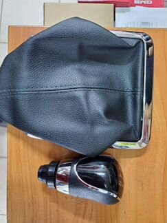 Рукоятка кпп с чехлом и рамкой Форд