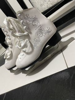 Коньки детские