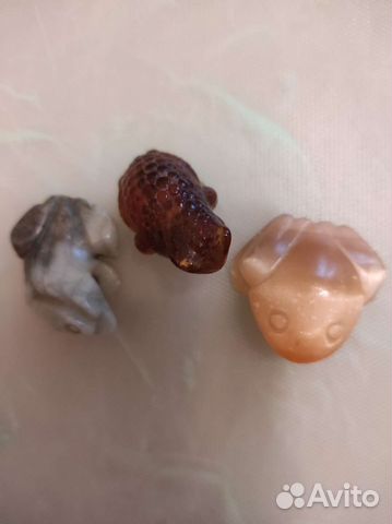 Статуэтки лягушки