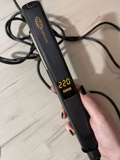 Выпрямитель для волос утюжок