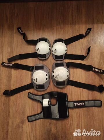 Защита детская для фигурного катания